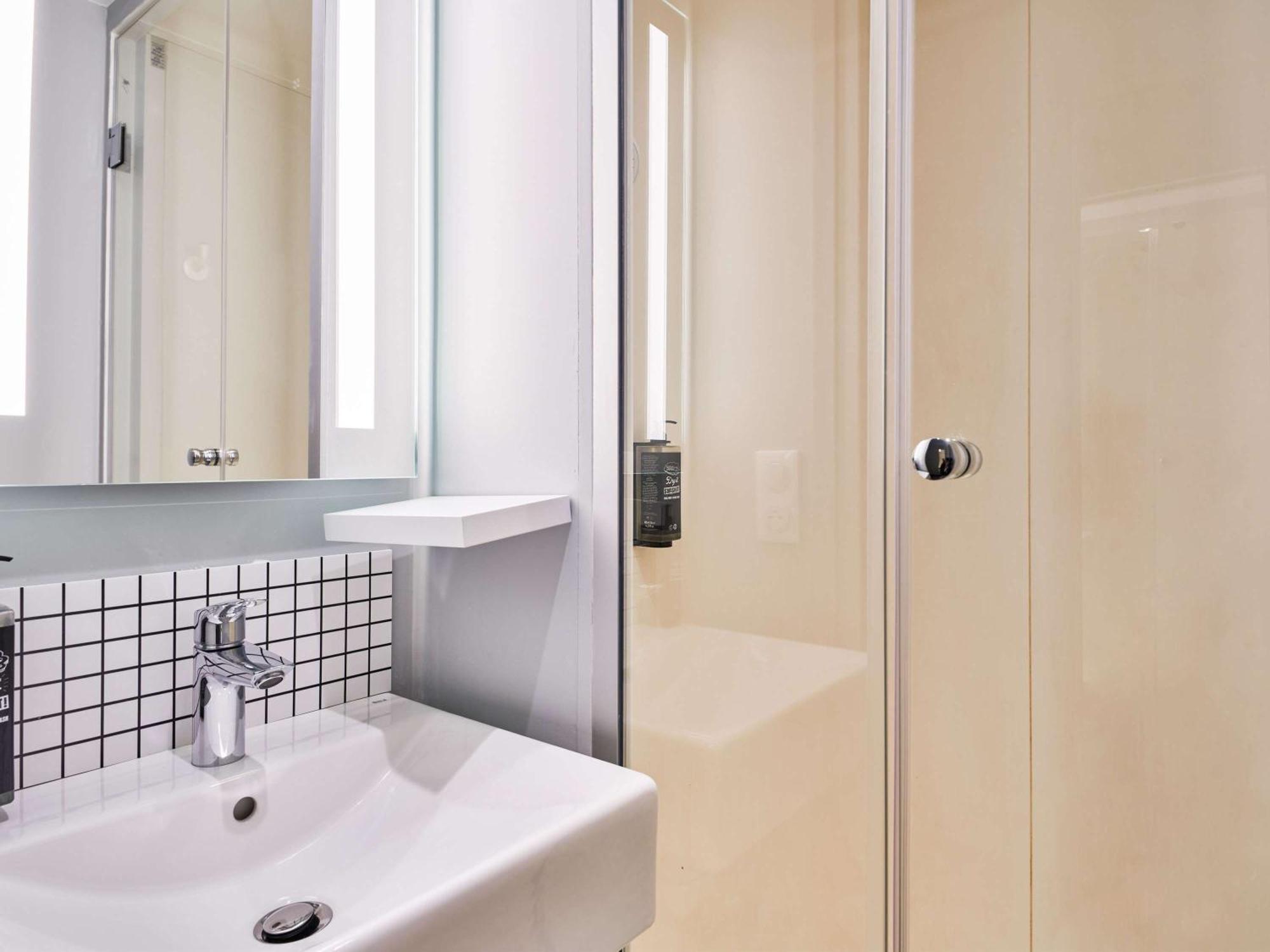 Ibis Budget Saint-Maurice Екстер'єр фото
