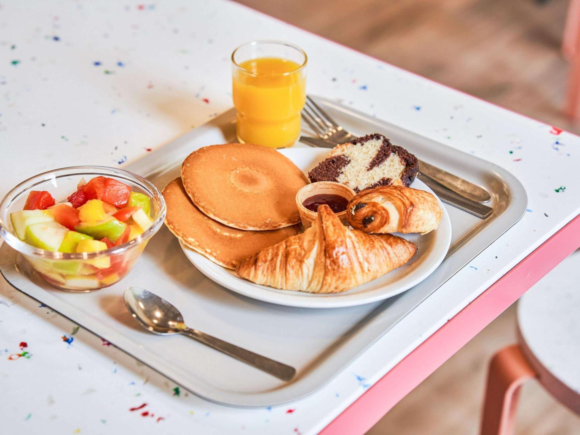 Ibis Budget Saint-Maurice Екстер'єр фото